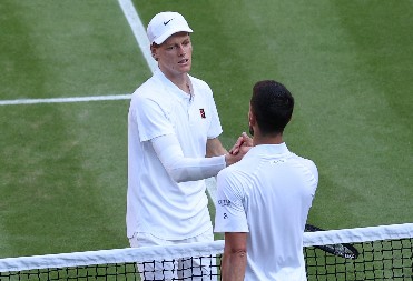 KADA REALNOST LUPI ŠAMAR Kraj jedne i početak nove ere