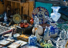 AMA ISTU MOŽETE NAĆI NA BUVLJAKU U PANČEVU ZA MANJE OD 1000 DINARA Ali, evo koliko vredi najskuplja torba na svetu, prodaju je za milione