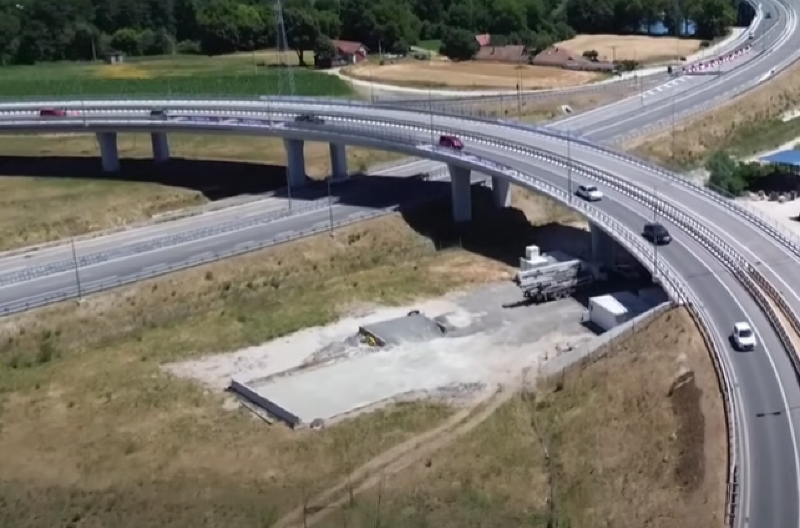 BROJKE SU NEVEROVATNE Pogledajte koliko je vozila do sada prošlo autoputem od Pakovraća do Požege