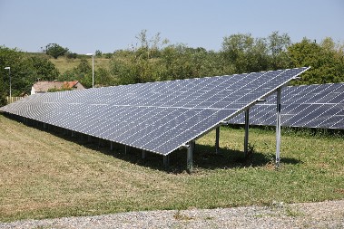 SOLARNE ELEKTRANE NA OBJEKTIMA NIS-A Ušteda električne energije uz smanjenje emisije ugljen-dioksida