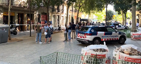 MUŠKARAC POGOĐEN HICEM U GLAVU U ULAZU ZGRADE, UBICA POBEGAO Najnoviji detalji likvidacije navodnog kavčanina u Barseloni (FOTO)