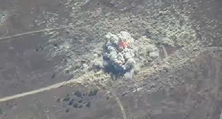 RUSI UPOTREBILI ORUŽJE KOJE UTERUJE STRAH U KOSTI I NAJHRABRIJIMA Uništava zgrade, utvrđenja... Gde udari, tu je kraj! (FOTO/VIDEO)