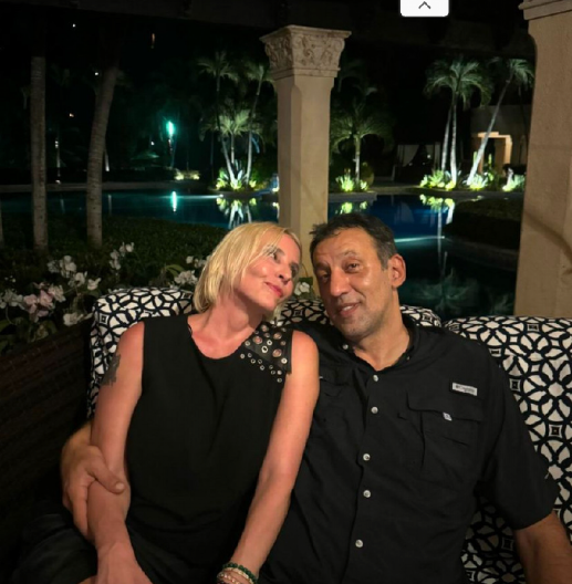 PORODICA DIVAC SLOMLJENA ZBOG SMRTNOG SLUČAJA Ana i Vlade se oglasili i saopštili potresnu vest