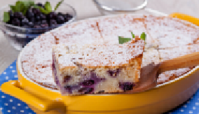 MIRIN KOLAČ SA BOROVNICAMA Sve se pomeša i peče, a nećete moći da prestanete da jedete