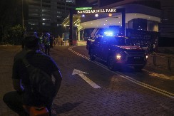 UHAPŠENO 20 LJUDI NA GEJ ŽURCI Policija upala u kuću, pa našla uznemirujuće stvari, evo kakva kazna ih čeka