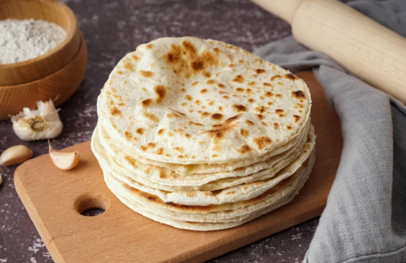 BRZE DOMAĆE TORTILJE Super idu uz humus i pileću paštetu, a gotove očas posla
