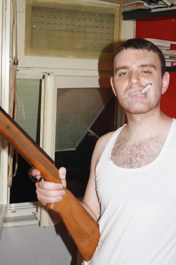 OVO JE FILIP MISITA, JEDAN OD VOĐA ZGUBIDANA Profesor uhvaćen sa DROGOM! Odmah sve priznao policiji