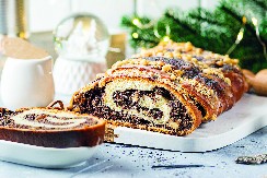 BAKINA POSNA ŠTRUDLA SA MAKOM Recept star 50 godina na kome su odrasle generacije