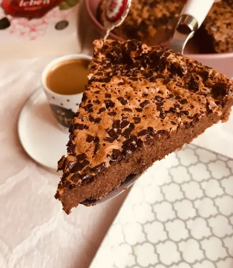 BRZI ČOKO KOLAČ Treba vam samo 3 sastojka, a poćiće vam voda na usta