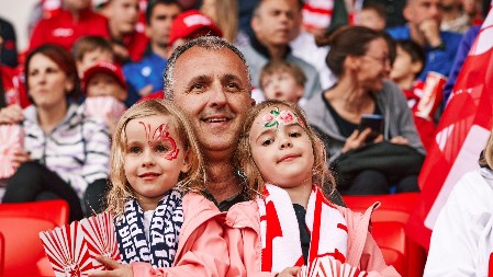 ZVEZDA PONOVO UZ NAJMLAĐE Besplatan ulaz za decu do 14 godina protiv OFK Beograda