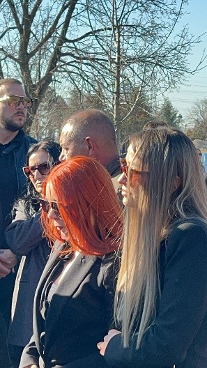 ALEKSANDRA POPOVIĆ NIJE SAMA! Na letovanje otišla sa osobom koju je Saša obožavao do poslednjeg daha, a Suzana se nikada nije mešala u njihov odnos