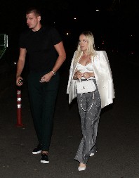 TAŠTA NIKOLE JOKIĆA IMA ŠTA DA KAŽE O ZETU Natalijina majka izustila ovo, neka svet sazna kakav je kod kuće!