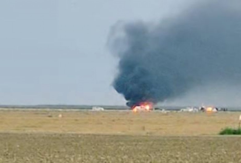 PONOS SAD U PLAMENU! Srušio se usred Kalifornije, pilot se katapultirao u poslednjem trenutku!