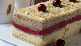 MOSKVA ŠNIT Omiljena beogradska torta u savršenom spoju sa lešnicima i voćem