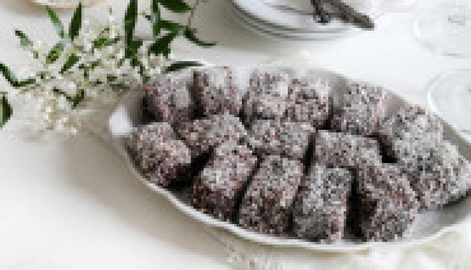 LAMINGTON Australijski čupavci se tope u ustima, spoj kokosa i čokolade koji se pamti