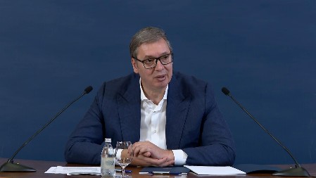 VUČIĆ OBELODANIO ZAKLJUČAK SEDNICE SAVETA ZA NACIONALNU BEZBEDNOST Ovo su 6 ključnih tačaka, zaključak usvojen jednoglasno