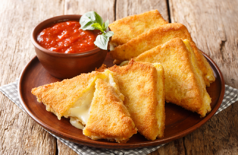 POHOVANI TROUGLIĆI SA MOCARELOM Bićete siti satima, a tope se u ustima