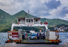 KO PUTUJE U CRNU GORU, NEKA SE NAORUŽA STRPLJENJEM Trajektni kolaps blokira saobraćaj