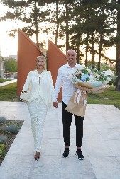 GORE DRUŠTVENE MREŽE! Snežana Borjan preznojena u luksuznoj teretani svog doma (FOTO)