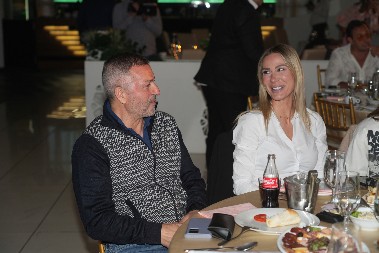 ŠOK FOTKA! Vesna Đogani u toplesu, Đole potpuno go, scena zbog koje svi bruji!