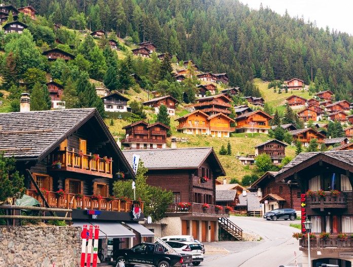 ISTORIJSKI PAD Švajcarska na kolenima – „Poziv nije bio uspešan, ovo je poraz“