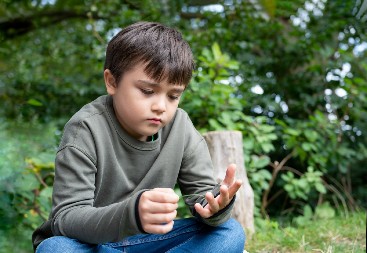 DEČAKU (6) UKRADENA ROĐENDANSKA IGRAČKA IZ SNOVA Poklon nestao, sada plače i moli ljude da ga vrate – ima i poruku za nalazača! (FOTO)