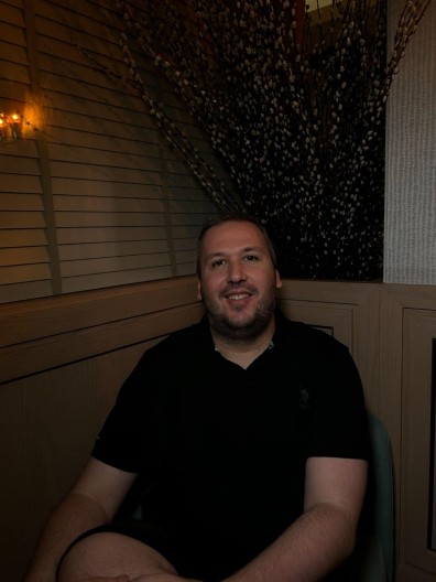 BOŽO DOBRIŠA ZA ALO O PROPASTI ESTRADE NA CRNOGORSKOM PRIMORJU: "Dožive poniženje u klubu tako da gazda baca novčić, hoće li da nastupaju ili ne!"