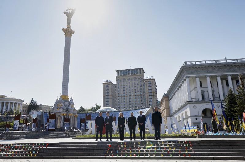 "BRZINA JE SADA KLJUČNA" Aktiviran mehanizam SAD-NATO, Ukrajini stiže spas sa severa - ali sada je kasno