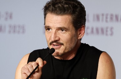 NIJE SKOCKAN, NI ZAČEŠLJAN, NEGO MOKAR I IDE IZ TERETANE Evo kako najveći zavodnik izgleda u sportskom izdanju, opet padaju vilice svima