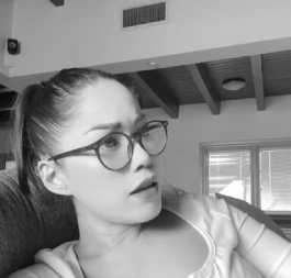 POGINULA POZNATA INFLUENSERKA (38) Vozilo potpuno uništeno, ona podlegla povredama u bolnici