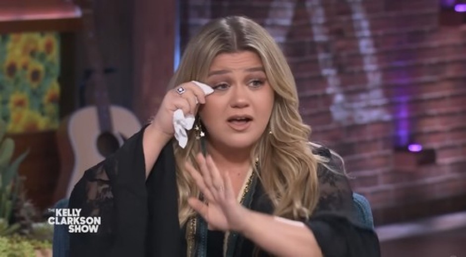 TUGA U DOMU ČUVENE PEVAČICE! Umro joj bivši muž u 48. godini (FOTO)