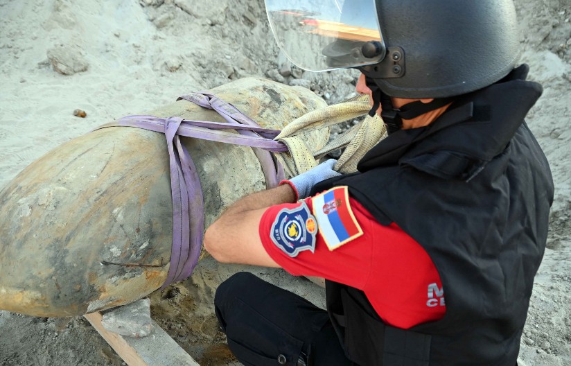 OVAKO JE IZGLEDALO UKLANJANJE AVIO-BOMBE U BEOGRADU Nema više opasnosti, evo gde će biti uništena