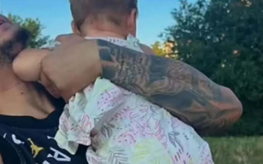 TERZA ĆERKU DOVEO U KALUĐERICU Prva fotografija raznežila celu Srbiju