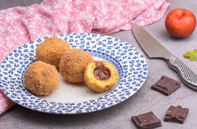 KNEDLE SA ČOKOLADOM Garantujemo da će vam ovaj fantastičan slatkiš popraviti raspoloženje!