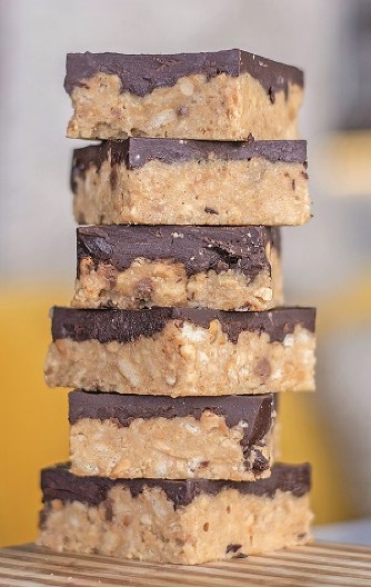 KIKIRIKI BAJADERA Omiljeni kolač sa slavske trpeze koji pomera granice dobrog ukusa