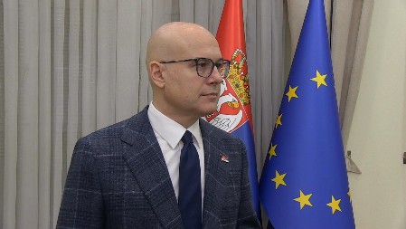 "NADAM SE DA ĆE ZAKON DA VAŽI ZA SVE" Premijer Vučević o napadu Đilasa na aktiviste SNS: Sramota (VIDEO)