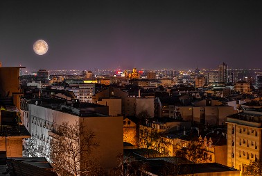 ZIMA POČINJE SUTRA Mrak će pasti u 16 časova