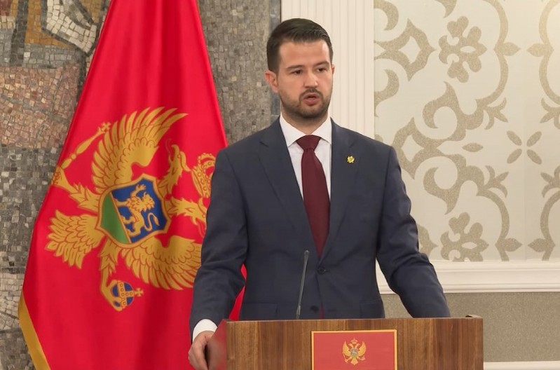 MILATOVIĆ: Promena rukovodstva ANB-a ponovo uvodi sistem nacionalne bezbednosti u vanredno stanje