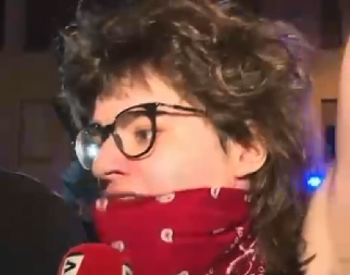 BLOKADERSKOM LUDILU NEMA KRAJA: Pričaju o "batinašima", a  jedini koji vrše nasilje su ONI! (VIDEO)