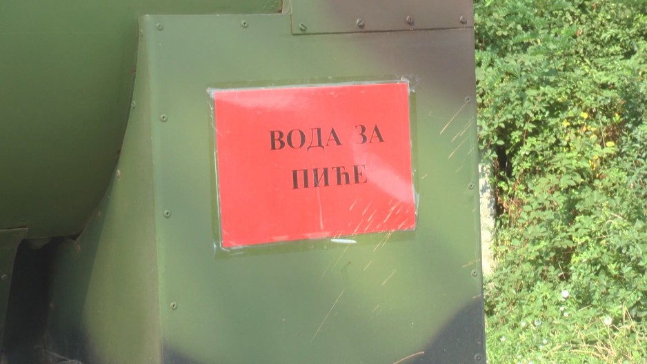 NOVE MERE NA SNAZI U DVA SRPSKA GRADA Pojačana kontrola, paprene kazne za nepoštovanje