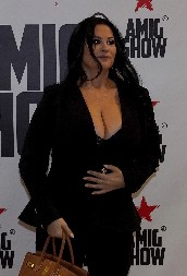 ZA JEDAN REFREN PEVAČICA DOBILA BOGATSTVO! Raskrinkana prava istina o zaradi Jane Todorović: "To je nekulturno"