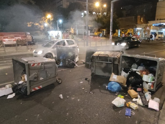 BLOKADERSKI TEROR: Razbojnici prave haos u Beogradu i Novom Sadu, nasilje eskalira i u Pančevu