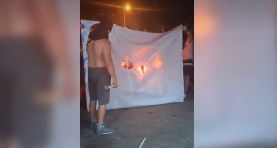 JEZIVO! Pogledajte šta su uradili blokaderi fašisti u Novom Sadu (VIDEO)