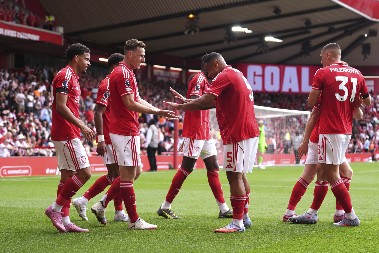 Milenković i Forest ubedljivom pobedom započeli sezonu, kiks Čelsija