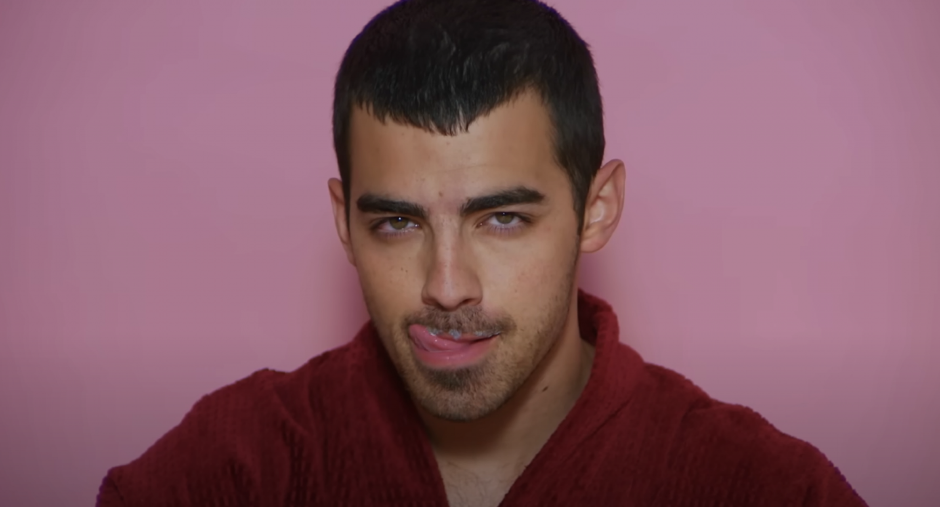 SVI MISLE DA ONI ZA TO NE MARE, KAD ONO... Evo kako muškarci biraju donji veš, šta im je najvažnije?