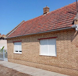 Miloš prodaje porodični dom: Cena je 30.000 evra, ali kupac ne dobija samo kuću