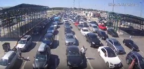 NA GRANICAMA JE TRENUTNO PAKAO! Ako ste krenuli na put naoružajte se strpljenjem, čeka se satima (FOTO)