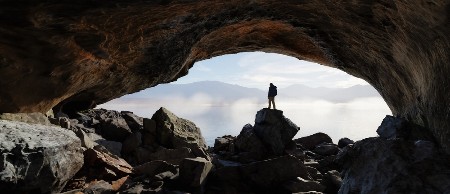 Stopića pećina – monumentalni ulaz i čudo prirode Srbije