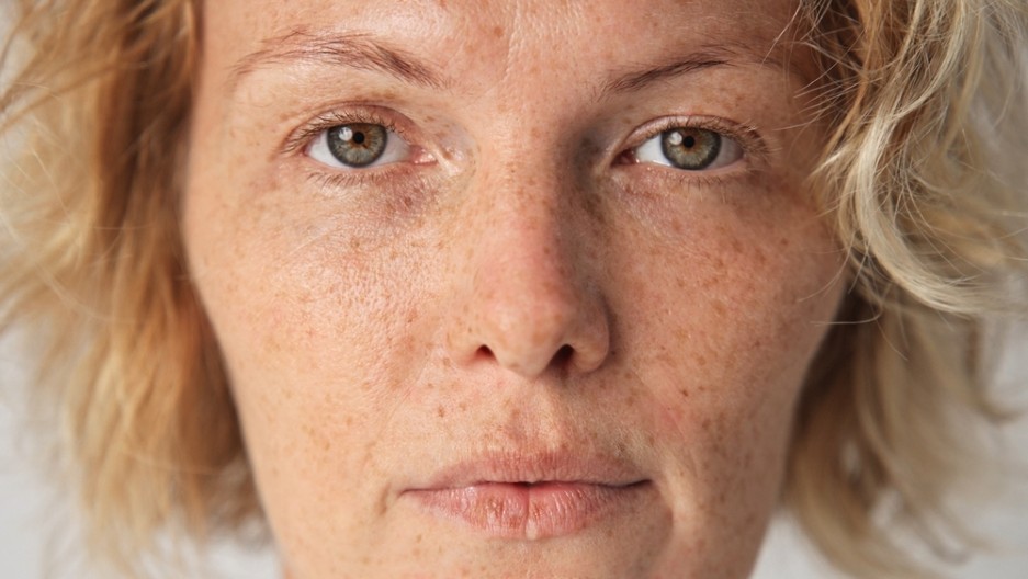 SKUPA KOZMETIKA NIJE REŠENJE, OVO JE JOŠ BOLJA STVAR Evo kako da od 3 sastojka kod kuće napravite kremu koja usporava starenje