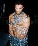 PUBLIKA U NEVERICI FranK u skupocenom spotu pokazao šta znači prava umetnost na Balkanu!